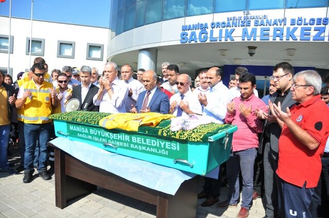 Şükran Özalp Yaşam Savaşını Kaybetti