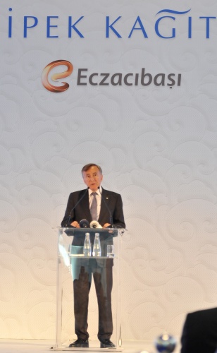 Eczacıbaşı Holdinge bağlı İpek Kağıt’ın Türkiye ve dünya pazarları için üretim yapacak olan Manisa’daki yeni tesisi ile Kazakistan tesisinin açılışı aynı anda yapıldı.