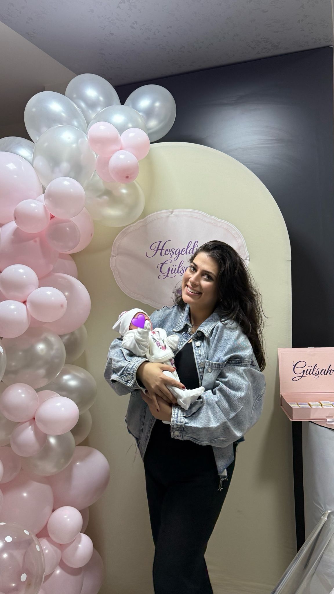 Manisa'da doğan bebeğe Gülşah Durbay'ın adı verildi