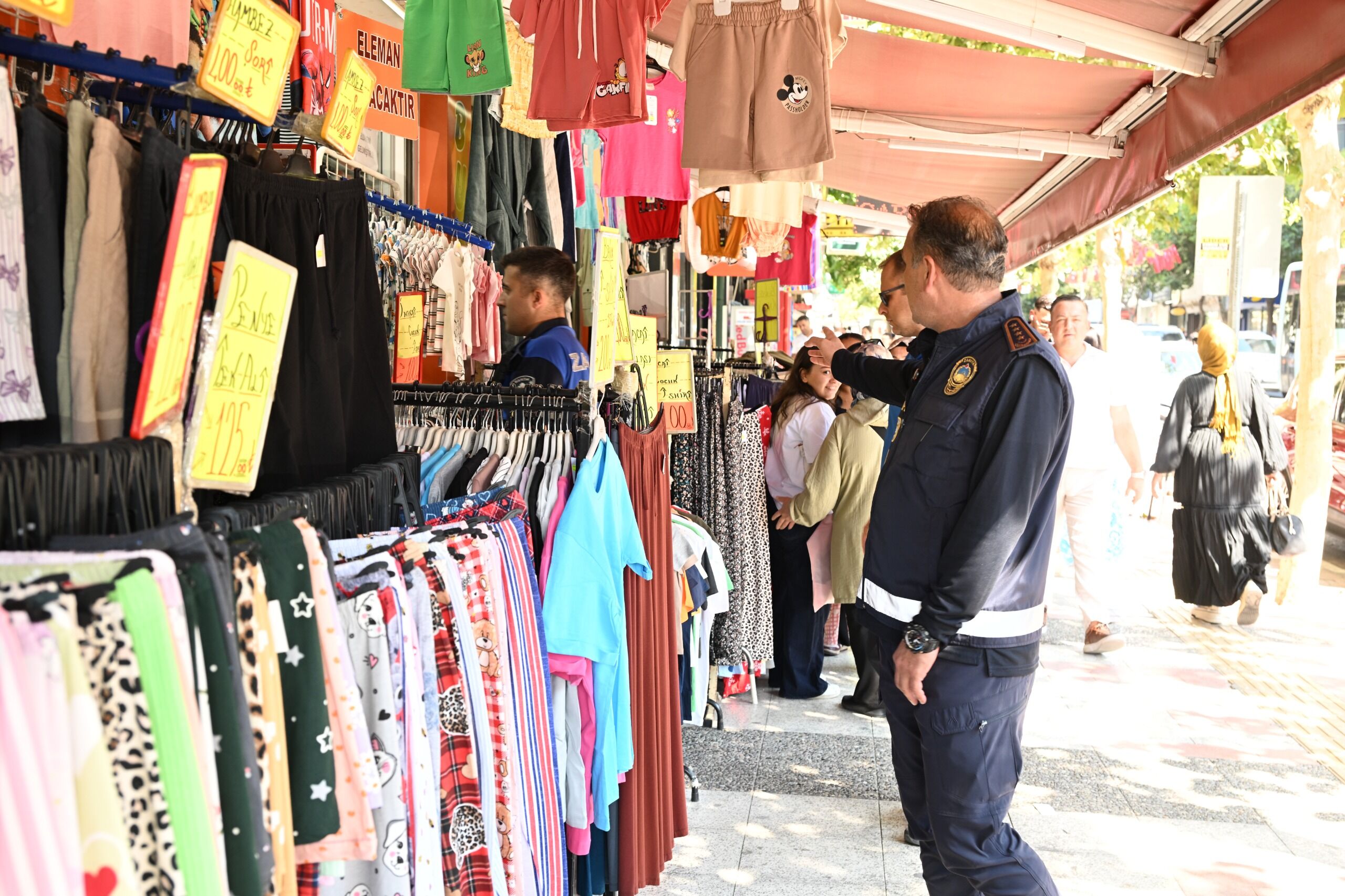 Büyükşehir Ve Emniyet’ten Kaldırım İşgallerine Ortak Denetim (2)