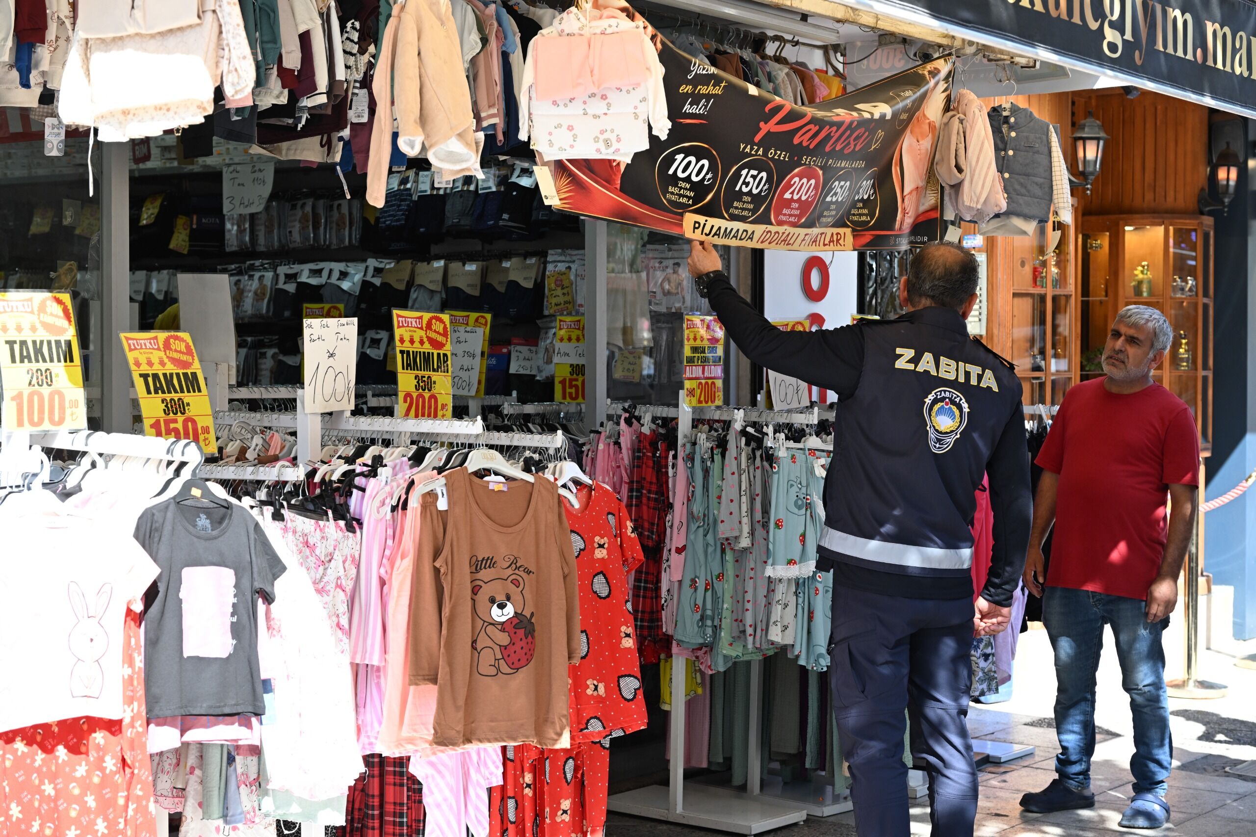 Büyükşehir Ve Emniyet’ten Kaldırım İşgallerine Ortak Denetim (4)