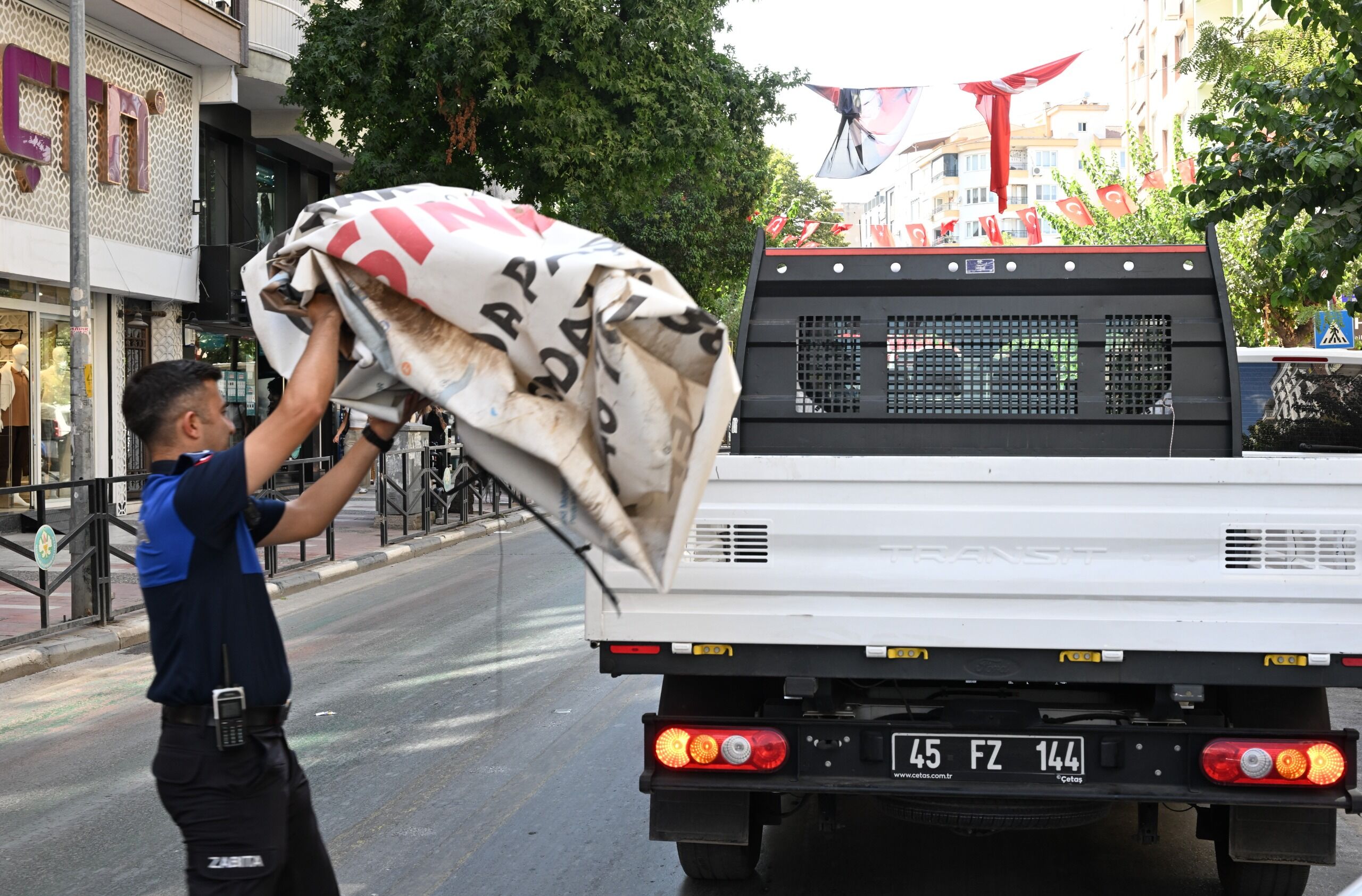 Büyükşehir Ve Emniyet’ten Kaldırım İşgallerine Ortak Denetim (5)
